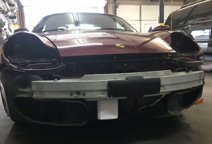Sports-Car-Antenna